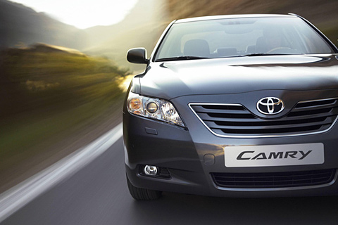 Toyota Camry (������ �����)