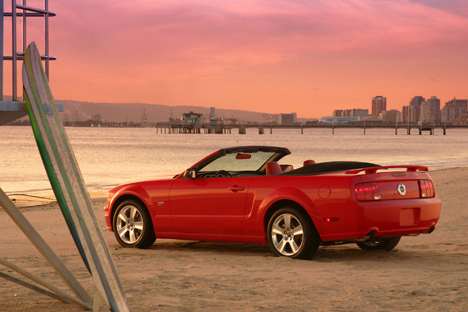 Ford Mustang Convertible (���� ������� ����������)