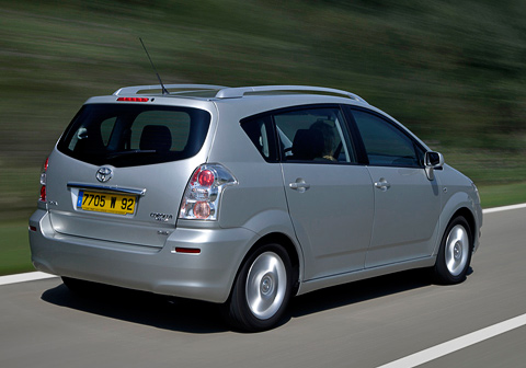 Toyota Corolla Verso (������ ������� �����)